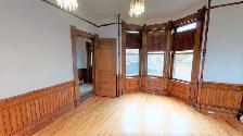 ON HOLD-NOVEMBER 1ST- 2 BEDROOM- HISTORIC HOME- EN SUITE LAUNDRY - Photo 3