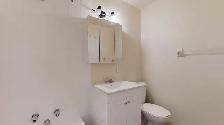 1 Bed 1 Bath, Available Now, in Centretown - Photo 10