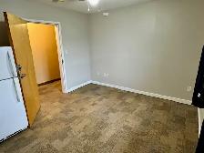 McMaster Off-Campus Student Housing - Photo 4