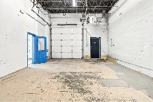 250 City Centre Ave. - 5,520 SF Upper Level Warehouse for Lease - Photo 3