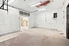 250 City Centre Ave. - 5,520 SF Upper Level Warehouse for Lease - Photo 30