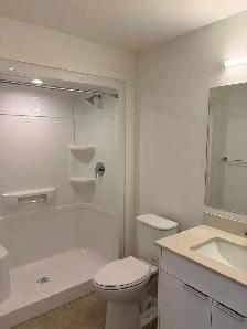 Available Now - 2 Bed 2 Bath Luxury Apartment - Photo 4
