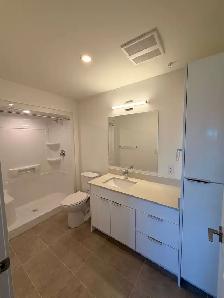 Available Now - 2 Bed 2 Bath Luxury Apartment - Photo 8