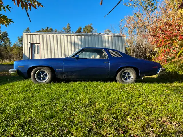 1975 Pontiac LeMans Coupe