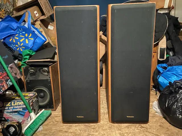 speakers (Technic)