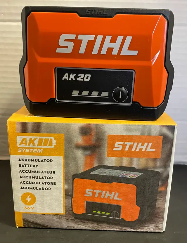 STIHL AK20 Battery in Box