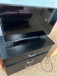 I want sell this TV and Drawer price for both will be $120. - Photo 3