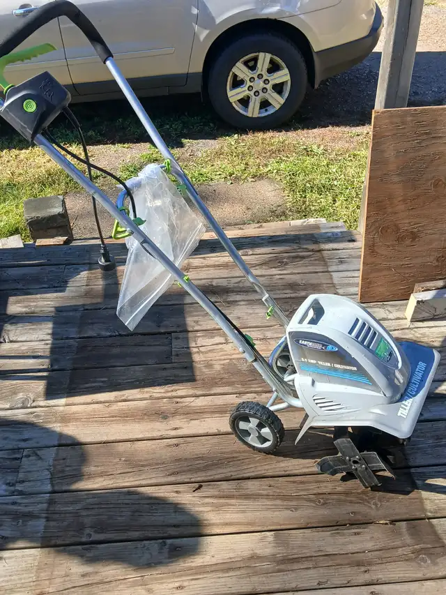 Small Rottotiller for sale,,,good condition,,Electric,,,50.00 fi