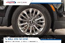 2024 Cadillac XT4 Premium Luxury - Photo 2