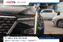 2024 Cadillac XT4 Premium Luxury - Photo 3