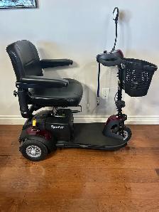 Mobilty Scooter - Photo 2