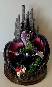 Disney Maleficent Castle (32605448)