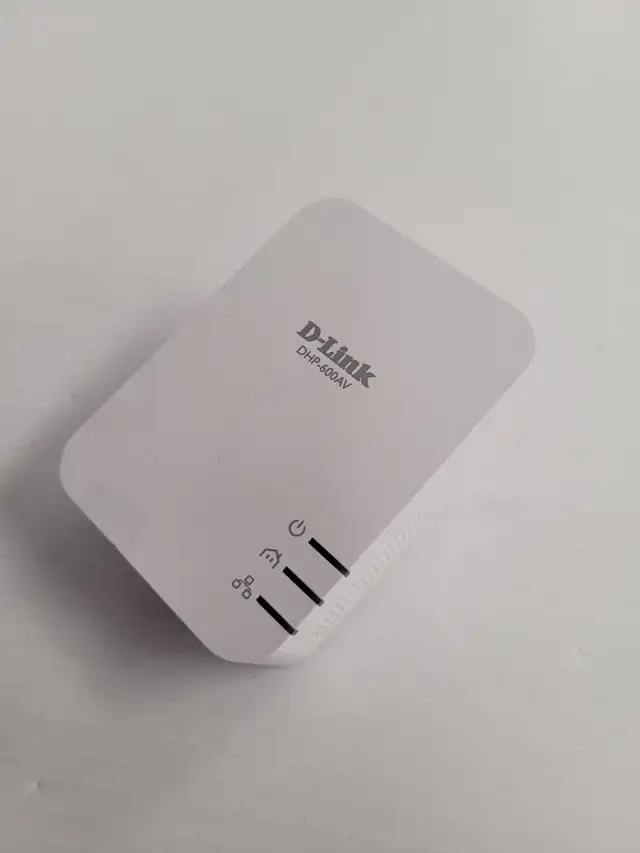 (N13910-1) D-Link Powerline Adapter