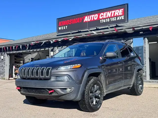 2017 Jeep Cherokee 4WD 4dr Trailhawk