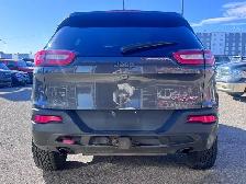 2017 Jeep Cherokee 4WD 4dr Trailhawk - Photo 6