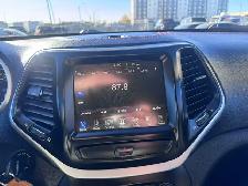 2017 Jeep Cherokee 4WD 4dr Trailhawk - Photo 13