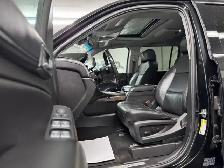 2018 Chevrolet Suburban 1500 LT 8 PASSENGER SUV ACCIDENT FREE - Photo 19