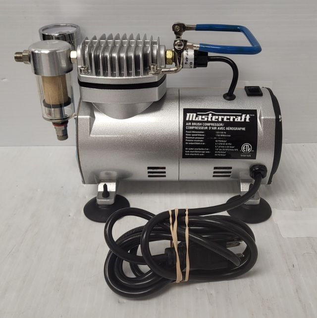 (N95607-1) Mastercraft 258-9805-6 Air Brush Compressor