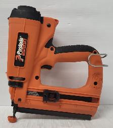 (N9740501) Paslode IM250S Cordless 16g Straight Finish Nailer - Photo 2