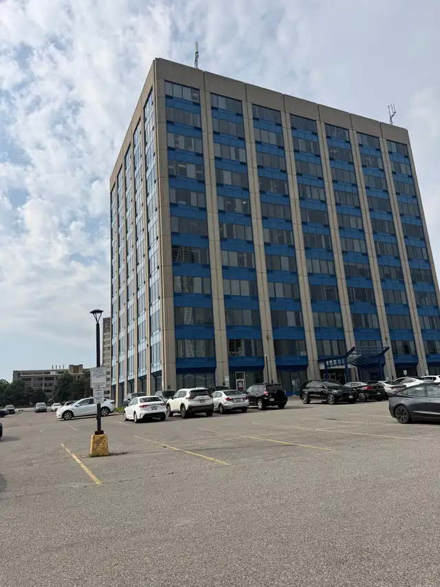 EXECUTIVE OFFICE FOR FOR LEASE NORTH YORK