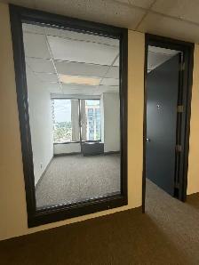 EXECUTIVE OFFICE FOR FOR LEASE NORTH YORK - Photo 3