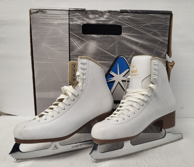 (N9744142) Jackson JS1490 Mystique Figure Skates - Size 8