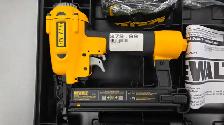 DEWALT 18-Gauge Brad Nailer D51236 - BRAND NEW - Photo 3