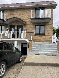 Grand 3 1/2 MEUBLÉ & (Rénové) — Emplacement de choix à Montréal - Photo 2