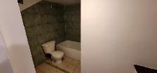 5 ½- TRÈS BEAU,GRAND, EAU CHAUDE! 514770-4513. Libre immédiatem - Photo 8