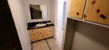 5 ½- TRÈS BEAU,GRAND, EAU CHAUDE! 514770-4513. Libre immédiatem - Photo 9