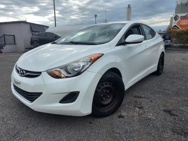 2013 Hyundai Elantra BAS KM AUTOMATIQUE