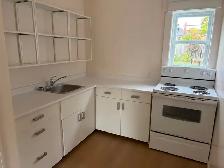 2 bedroom apt. Overbrook, utilities, internet and parking incl. - Photo 5