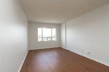 One bedroom, Weston and Eglinton West - ID 1131 - Photo 5