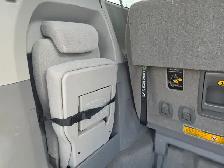 2013 Toyota Sienna 8 PASSAGER BAS KM GARANTIE 1 ANS - Photo 8