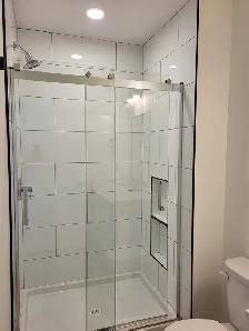 #8871 - 3 Bed/2 Bath upper with Single car Garage $2900 h/w/p - Photo 11