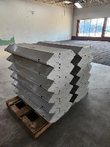 Drop ceiling lights. 2' x 4' - Photo 3