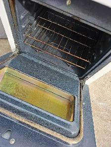 Stove 24' - Photo 3