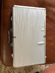 Texas Hold’Em Tournament Poker Set - Photo 5