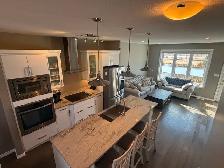 Partially Furnished Beautiful 4 Bedroom Towhouse - Photo 11