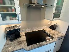 Partially Furnished Beautiful 4 Bedroom Towhouse - Photo 13