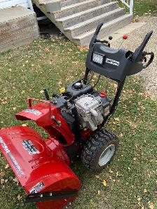 Craftsman 9.5HP 27-inch Snow Blower