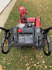 Craftsman 9.5HP 27-inch Snow Blower - Photo 3