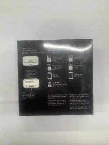 Apple Universal Dock for iPod/IPhone MB125G/A BRAND NEW Factory