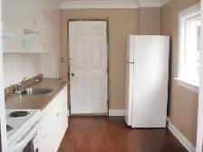 1 Bed - Available Nov 1st - $1,467 - Photo 4
