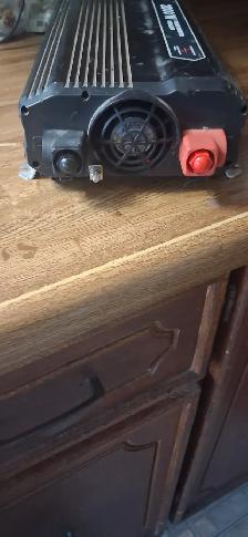 2000 watt eliminator power inverter for sale $100 firm. - Photo 3