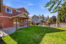 TWO GARAGE HOME IN LOWER MISSION! | 922 Paret Cres - Photo 6