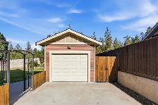 TWO GARAGE HOME IN LOWER MISSION! | 922 Paret Cres - Photo 10