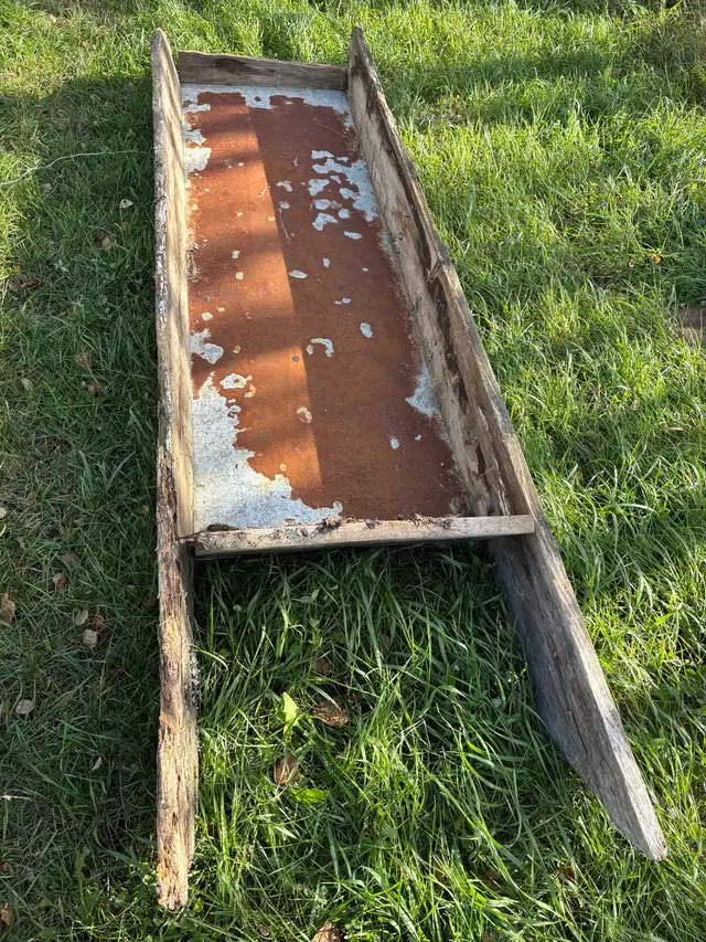 10 foot long concrete mixing trough
