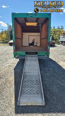 2016 Ford Transit T350 HD Cutaway - 14-foot Box Truck - Photo 9