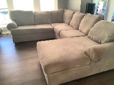 SECTIONAL SOFA…LIGHT GREY…..ALMOST NEW - Photo 5